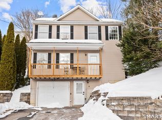 22 Neagle Street, Naugatuck, CT 06770