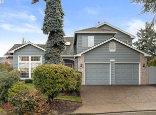 1070 NW Katsules Pl, Beaverton, OR 97006