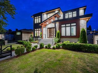 8433 10th Ave, Burnaby, BC V3N 2S7