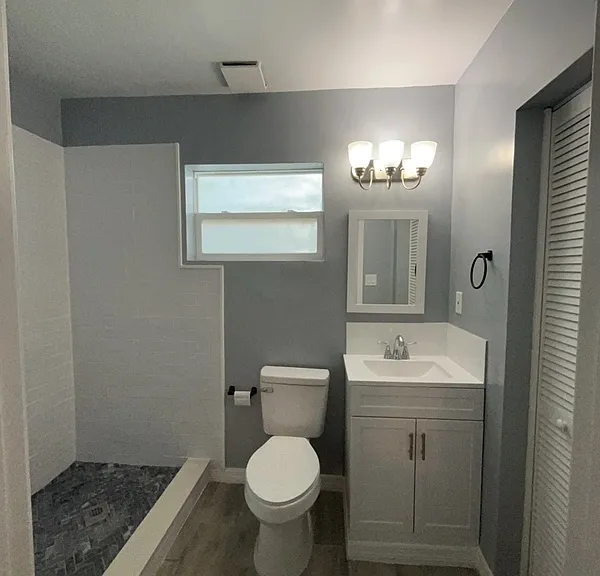 561 Raleigh St — Photo 17