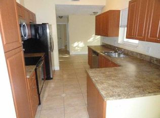 9456 NW 8th Cir, Fort Lauderdale, FL 33324