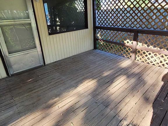 2nd image of 3137 E Ave