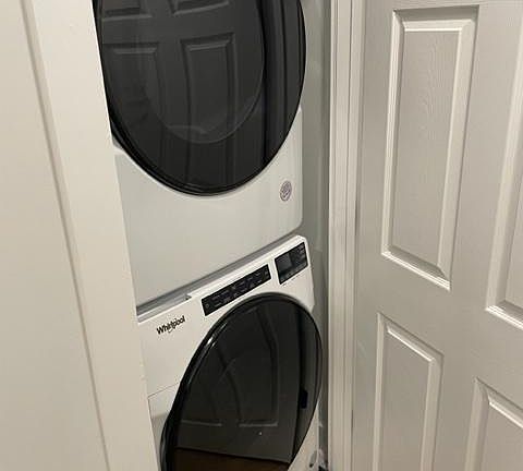 Stackable washer and dryer
