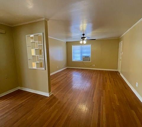 2nd image of 214 Jewel St APT F