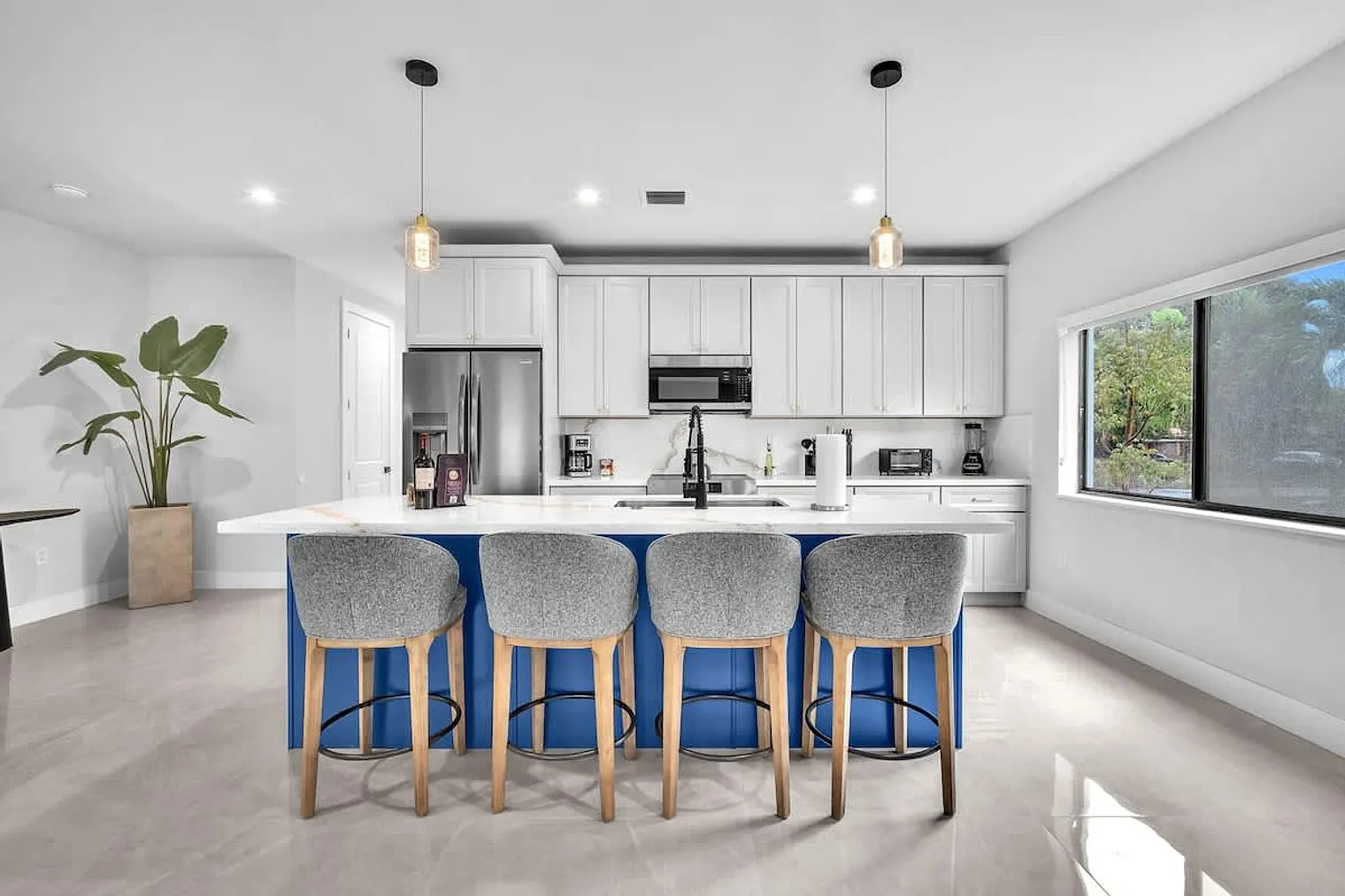 4 bed, 3.0 bath, 2497 sqft, $22,586 — Photo 3