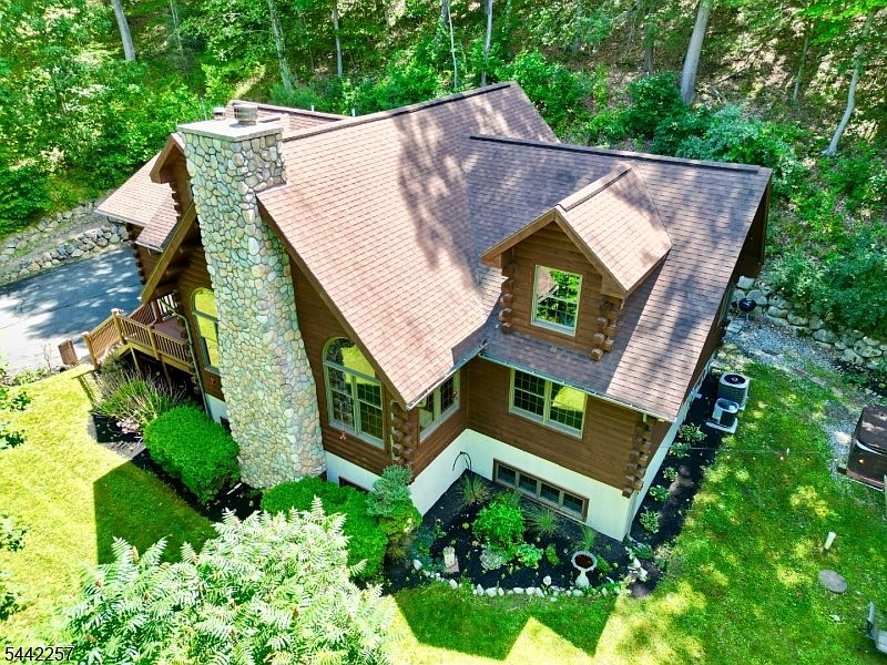 1st image of 155 Knowlton Rd
