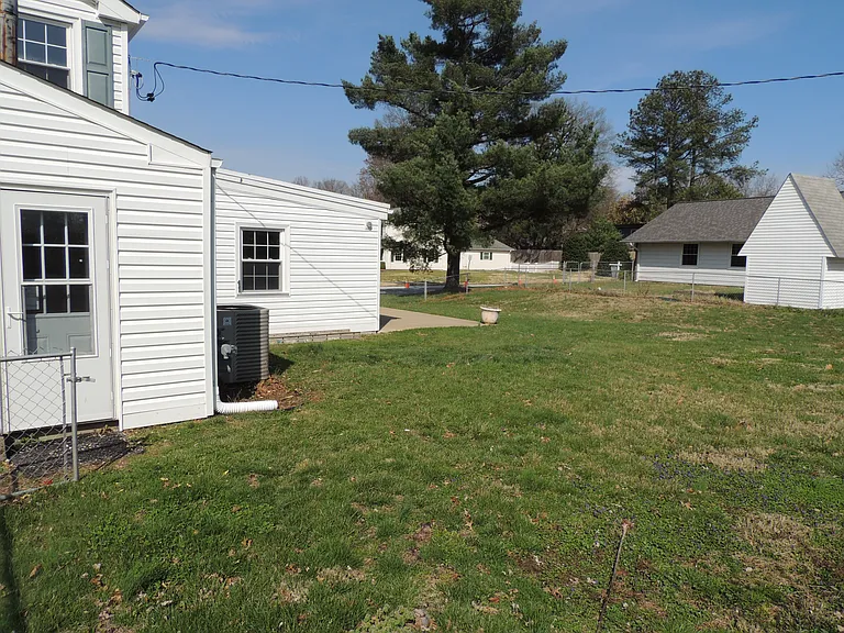 2811 Birdseye Ln — Photo 30