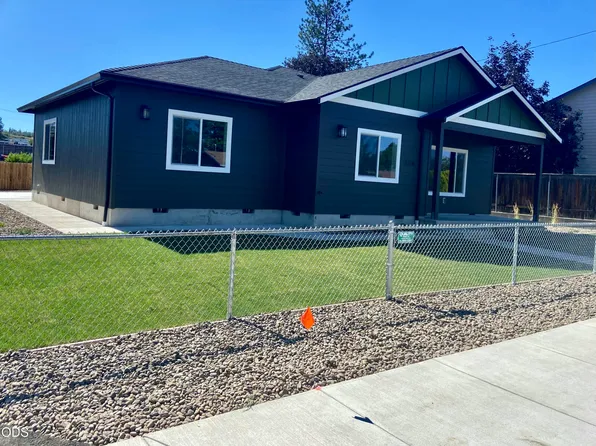 126 Lorraine Ave, Eagle Pt, OR 97524