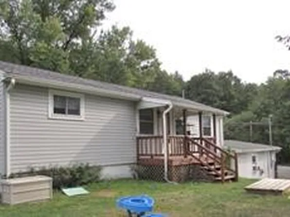 21 Anderson Rd, Whitney Pt, NY 13862