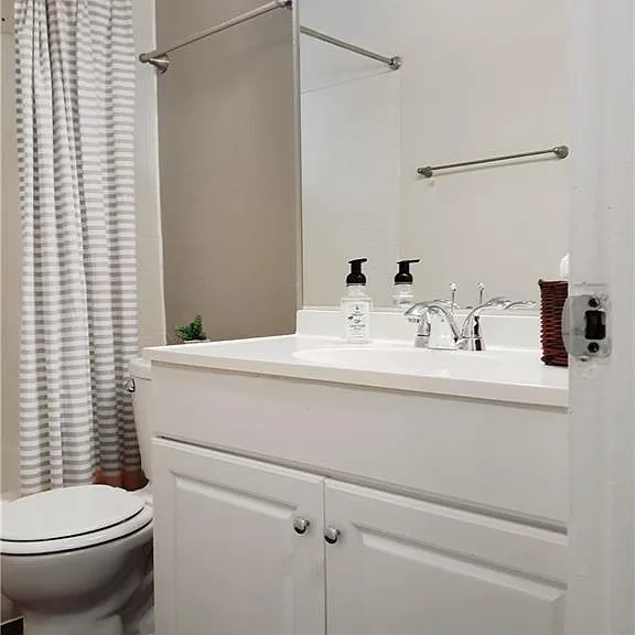 10011 Quail Valley Blvd #B — Photo 15