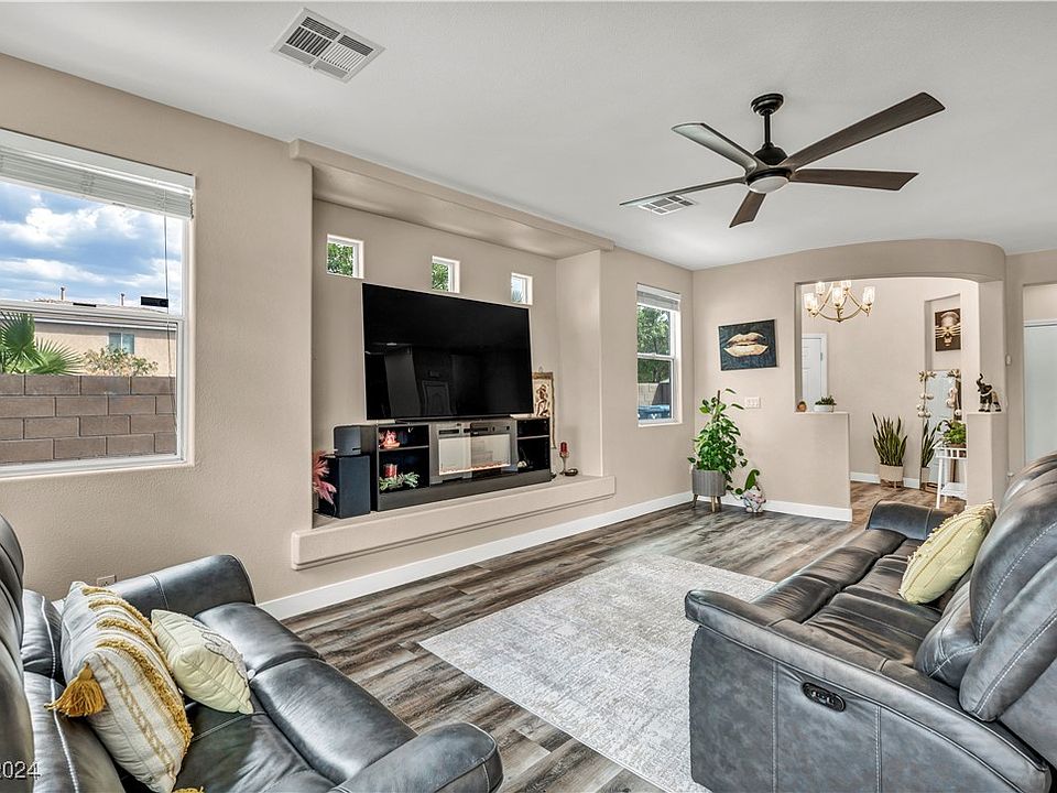 1st image of 9106 Vintage Wine Ave