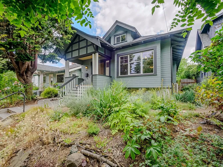 6706 NE Rodney Ave — Photo 1