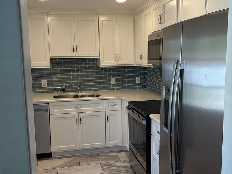 480 W Main St #B-2 — Photo 2