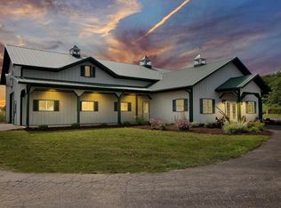 2203 312th Ave, Burlington, WI 53105