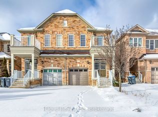 518 Coach Dr, Mississauga, ON L5R0C3