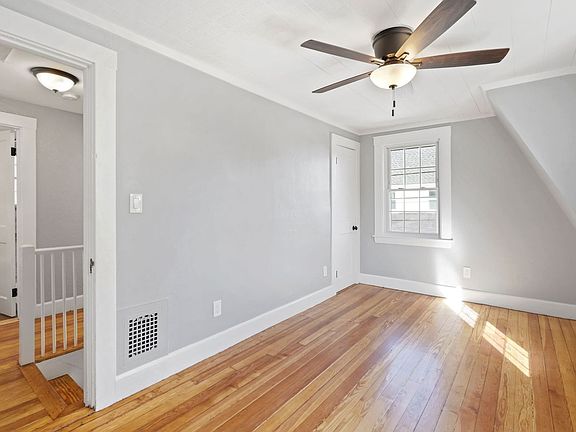 4th image of 244 Crescent Way #246