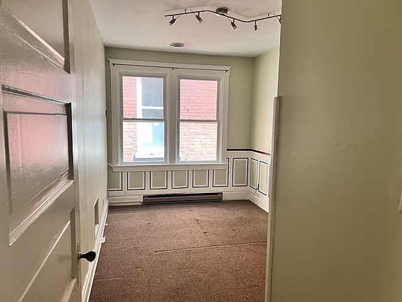 5th image of 12 W Benson St Unit 1