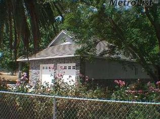 3656 E Barron Rd, Acampo, CA 95220