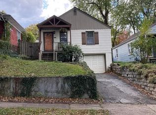 4506 Terrace St, Kansas City, MO 64111