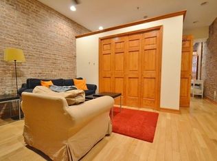 339 W 71st St #8E, New York, NY 10023
