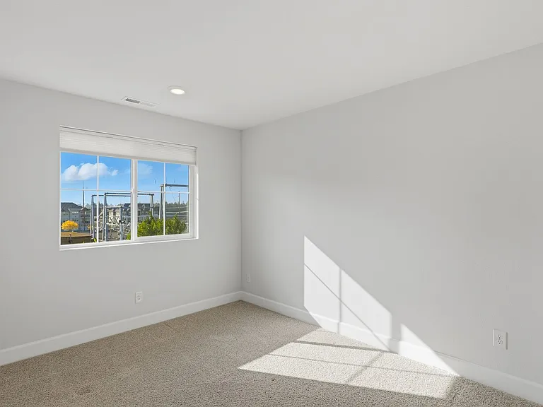 17025 SW Friendly Ln — Photo 16