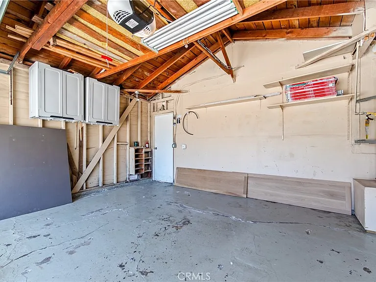 5892 Meadowlark Dr — Photo 37
