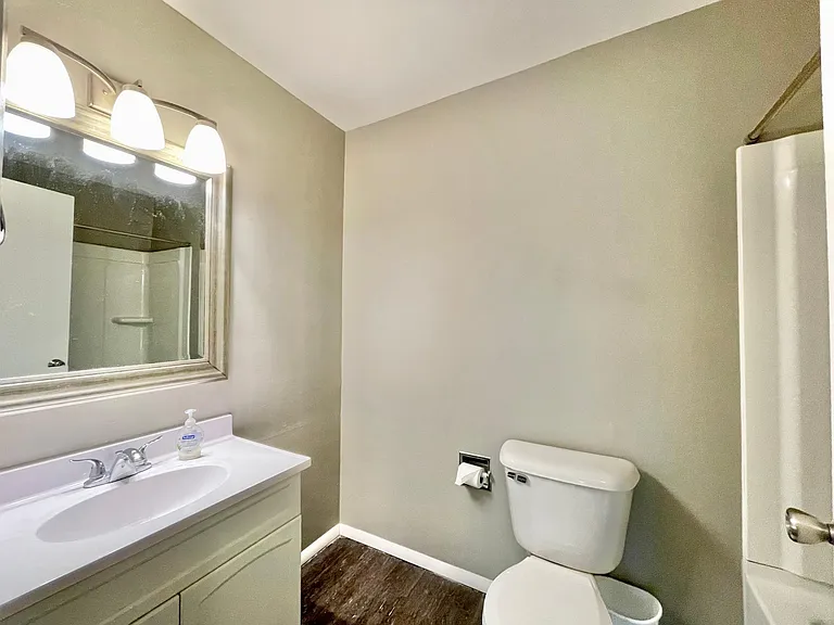 322 Heritage Ct — Photo 9