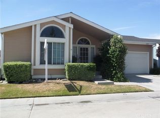 20044 Canyon View Dr, Canyon Country, CA 91351