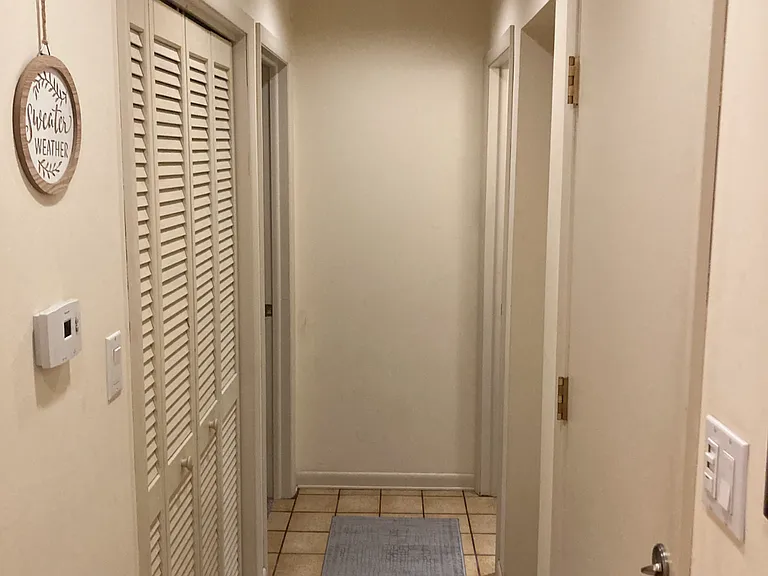 17336 Ridgeland Ave #1 — Photo 6