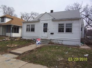 2917 N 49th St, Omaha, NE 68104
