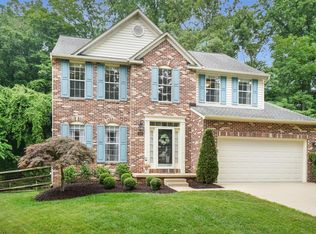 1405 Tuffed Moss Ct, Crofton, MD 21114