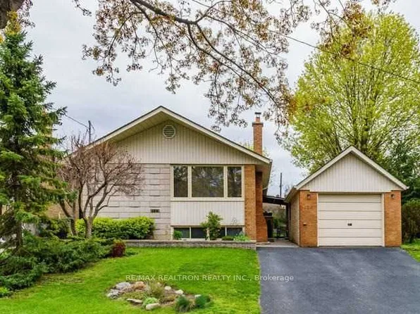 124 Thicketwood Dr, Toronto, ON M1J 2A3