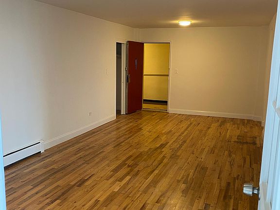 2nd image of 1130 Stadium Ave #A04