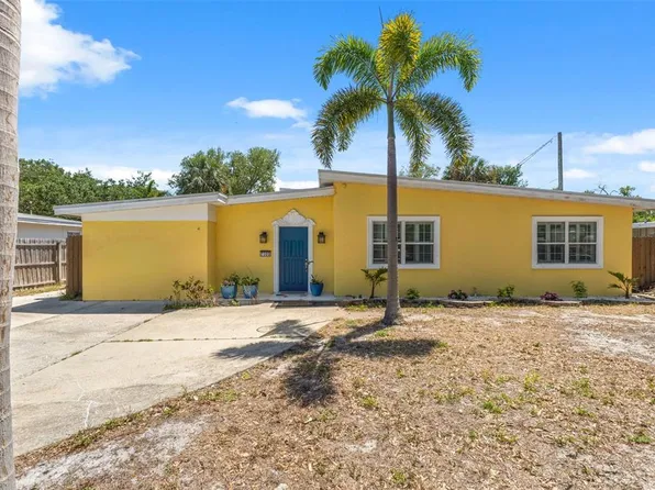 7300 11th Ave N, Saint Petersburg, FL 33710