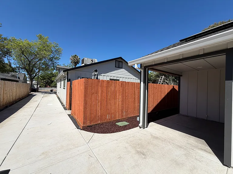 126 Birch St #A — Photo 13