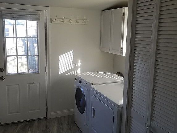 4th image of 27330 Collingwood St