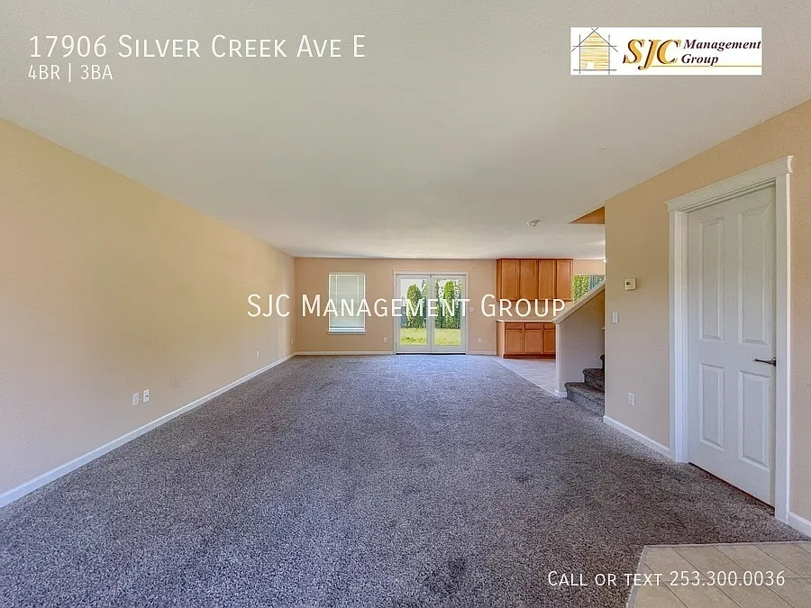 Four bedroom 2.25 bath home for rent in Puyallup South Hill — Photo 2