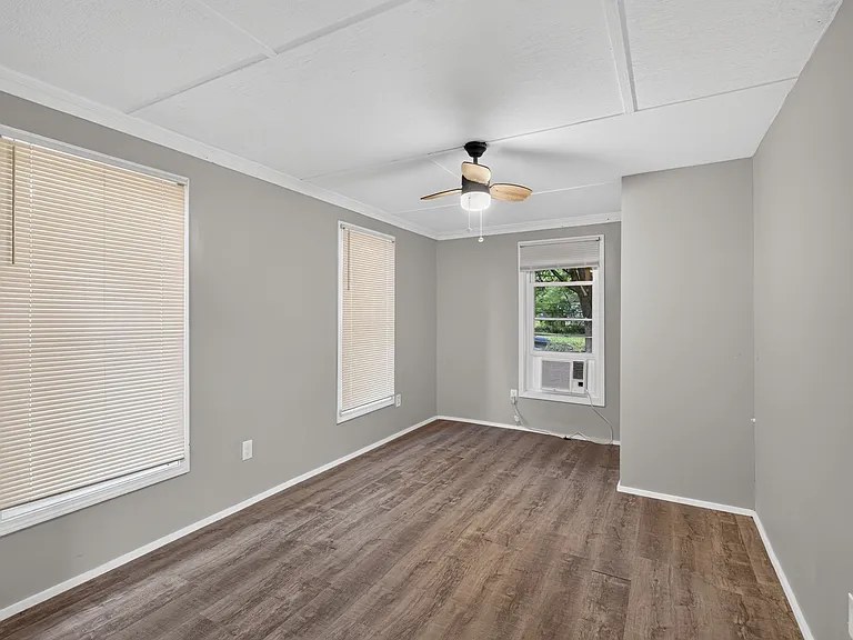 2387 Garden Ct — Photo 23