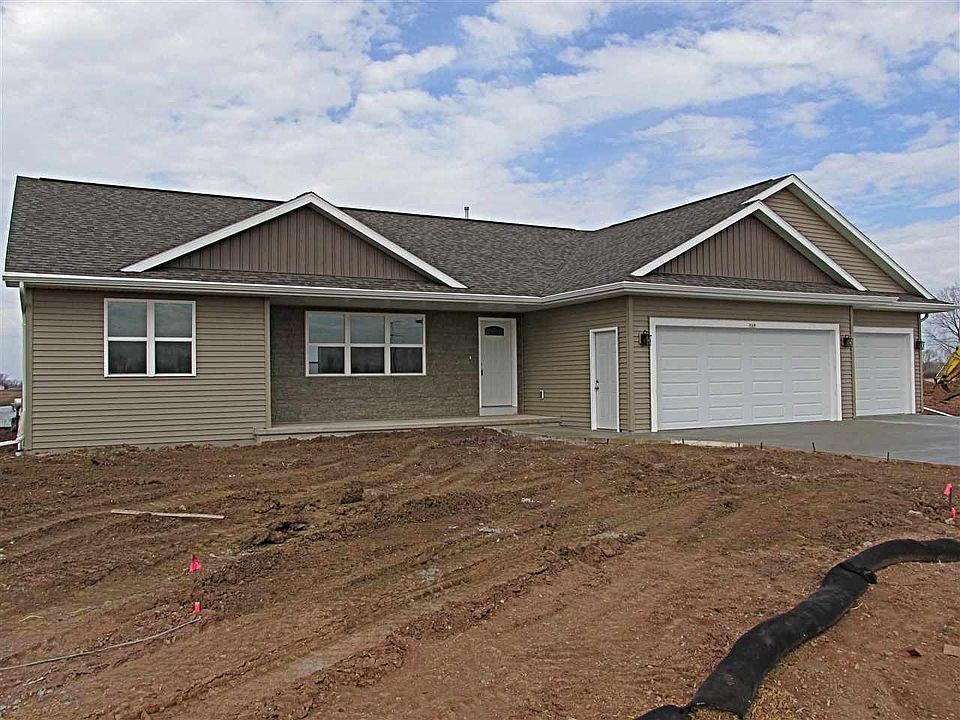 1st image of 569 Pauls Pl