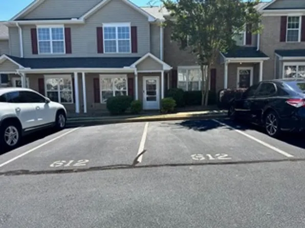 612 Graythorn Ln, Greenville, SC 29607