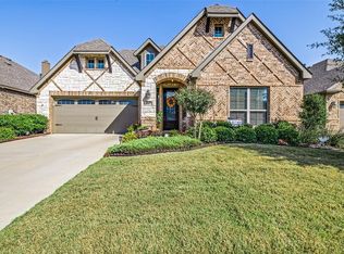 2807 Twin Ridge Dr, Arlington, TX 76001