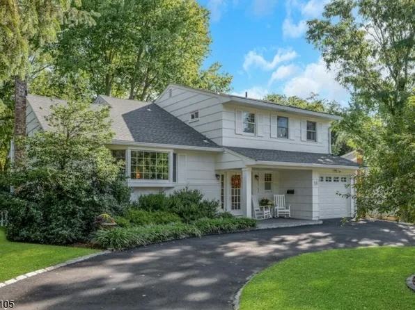 51 Spring Garden Dr, Madison Boro, NJ 07940