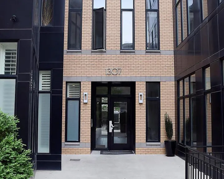 1307 Clifton St NW #44 — Photo 12