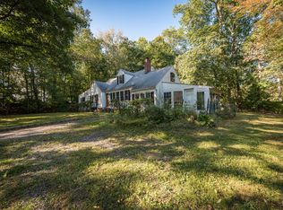 18 Comstock Hill Ave, Norwalk, CT 06850