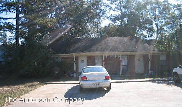 1st image of 163-B Pelham Dr