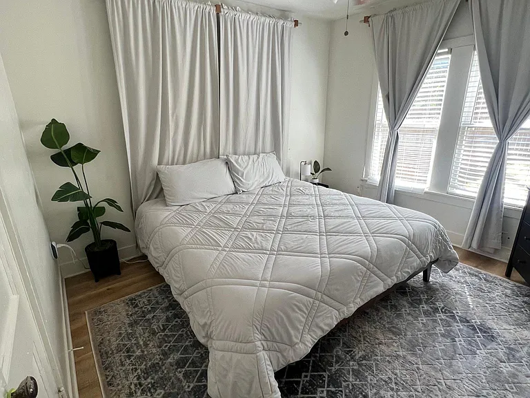 76 Chalmers Ave — Photo 7