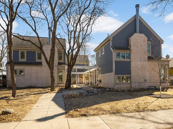 2409 24th Ave S, Minneapolis, MN 55406