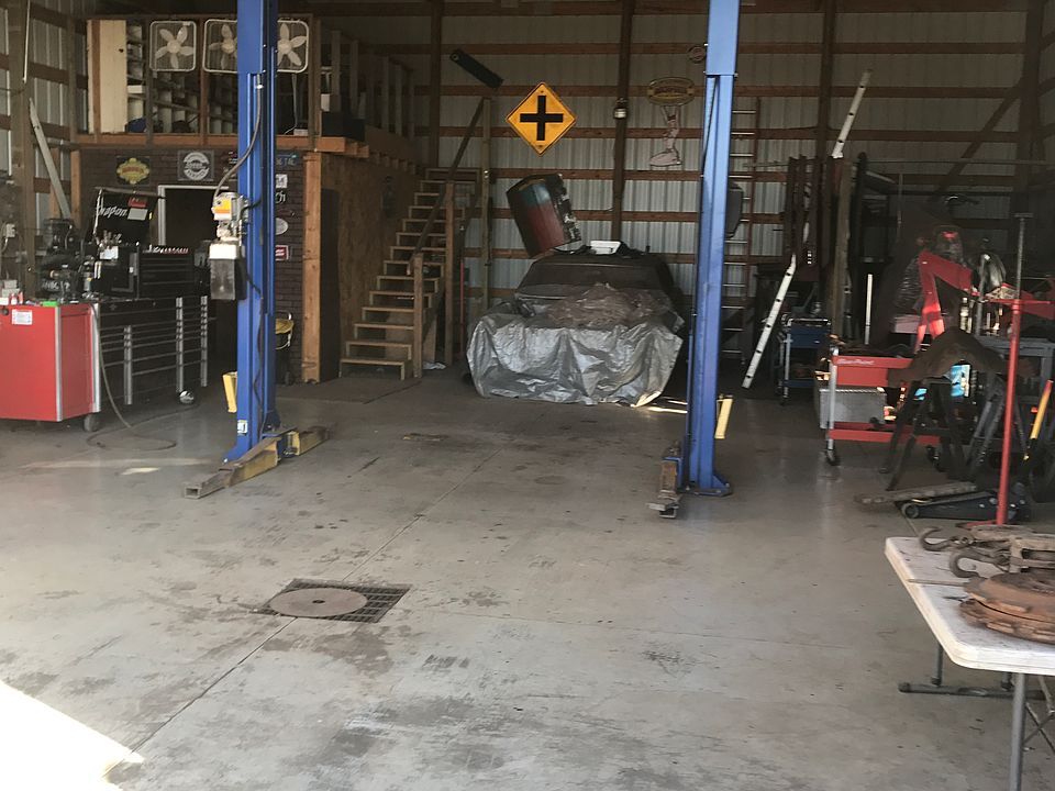 2nd image of 1544 County Road 15