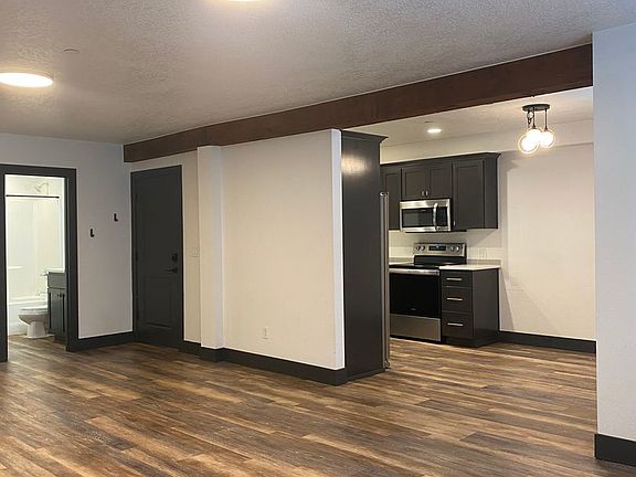 5th image of 601 S Wynooski St #103