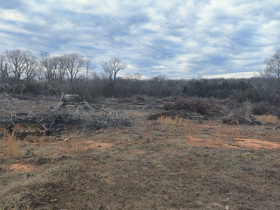 2nd image of 332856 E 1020th Rd